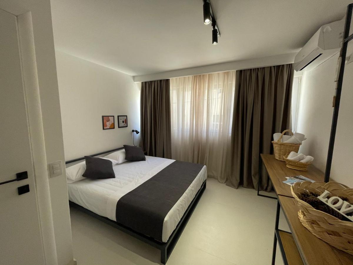 Vela Apartaments 4 ซารานเดอ ภายนอก รูปภาพ