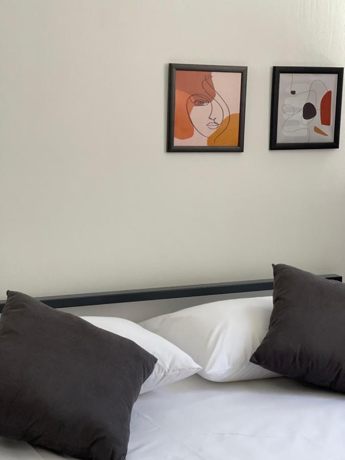 Vela Apartaments 4 ซารานเดอ ภายนอก รูปภาพ
