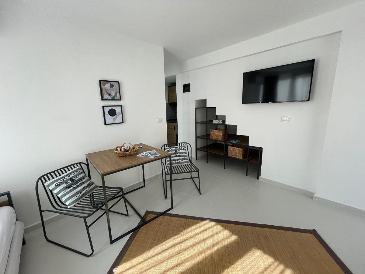Vela Apartaments 4 ซารานเดอ ภายนอก รูปภาพ